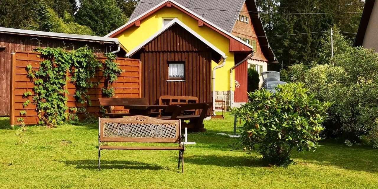 Ferienhaus Brigitte Клингентал Екстериор снимка